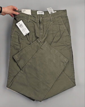 Фотография  835 - Брюки JACK JONES men 045#5 кг, ЛОТ №8893 оптом в Магадане и Магаданской области