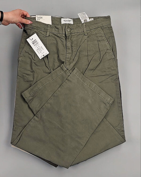 Фотография  757 - Брюки JACK JONES men 045#5 кг, ЛОТ №8893 оптом в Магадане и Магаданской области