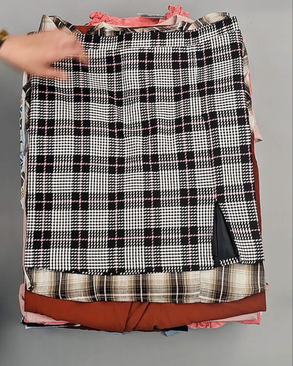 Фотография  409 - GEORGE+ARCADIA mix S AD16#10 кг, ЛОТ №8882 оптом в Магадане и Магаданской области