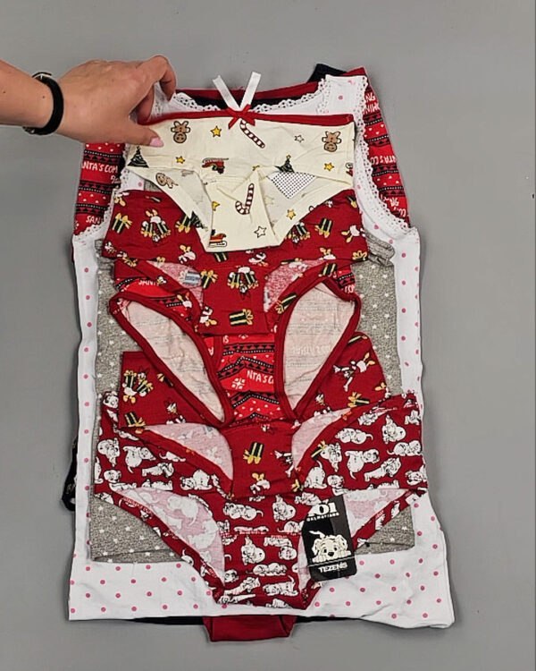 Фотография  637 - Нижнее белье CALZEDONIA дети#40 шт, ЛОТ №8825 оптом в Магадане и Магаданской области