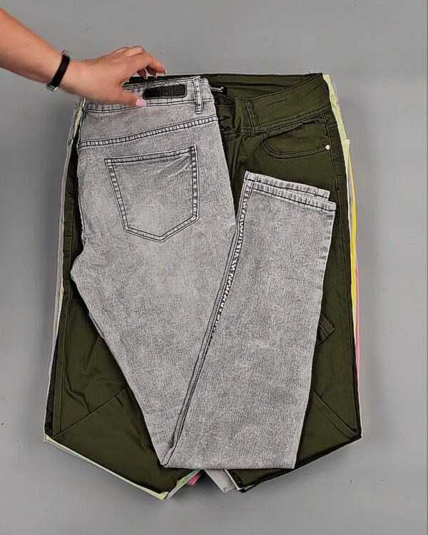 Фотография  270 - Брюки женские Summer#10 кг, ЛОТ № ВК0113 оптом в Магадане и Магаданской области