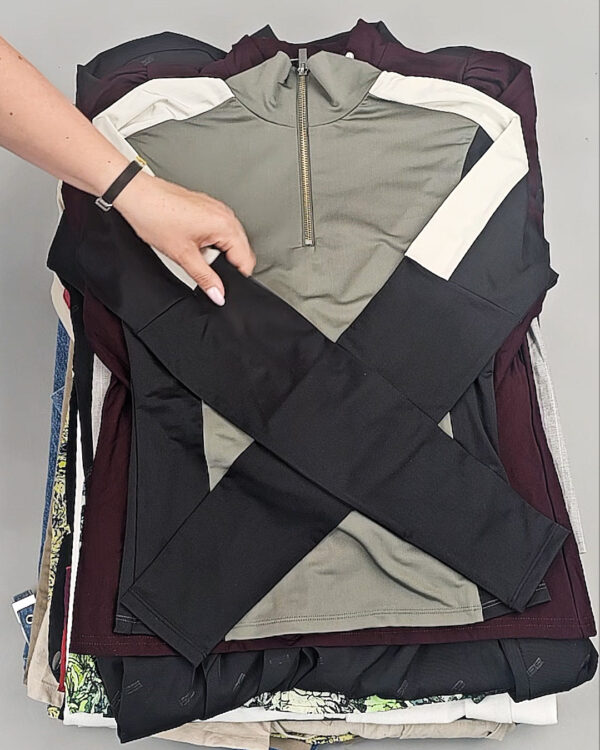 Фотография  926 - GESTUZ mix 075#24 шт, ЛОТ №9017 оптом в Магадане и Магаданской области