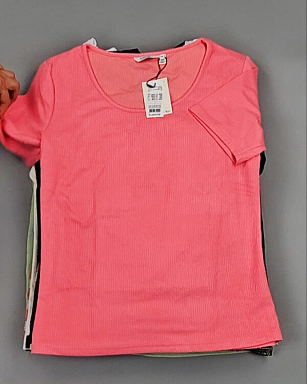 Фотография  326 - Футболки DK COMPANY 045 B#5,6 кг, ЛОТ №9088 оптом в Магадане и Магаданской области