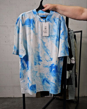 Фотография  293 - LACOSTE, CALVIN KLEIN, TOMMY HILFIGER, GUESS + 075#20 шт, ЛОТ №9072 оптом в Магадане и Магаданской области