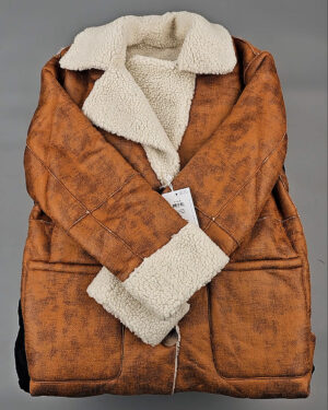 Купить Верхняя одежда VILA 104#10 кг, ЛОТ СТ-9320 оптом в Магадане и Магаданской области