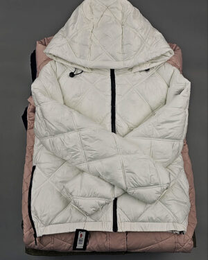 Купить Верхняя одежда женская CAN 104#15 кг, ЛОТ СТ-9350 оптом в Магадане и Магаданской области