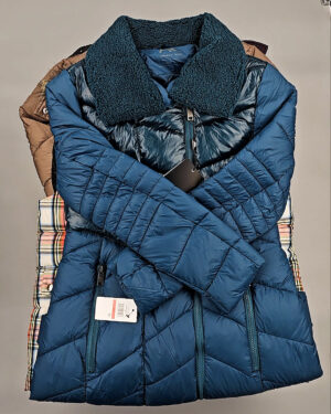 Купить Верхняя одежда женская CAN 104#15 кг, ЛОТ СТ-9352 оптом в Магадане и Магаданской области