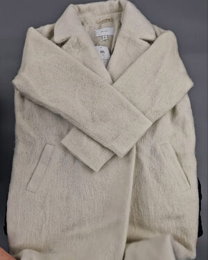 Купить Верхняя одежда VILA#10 кг оптом в Магадане и Магаданской области