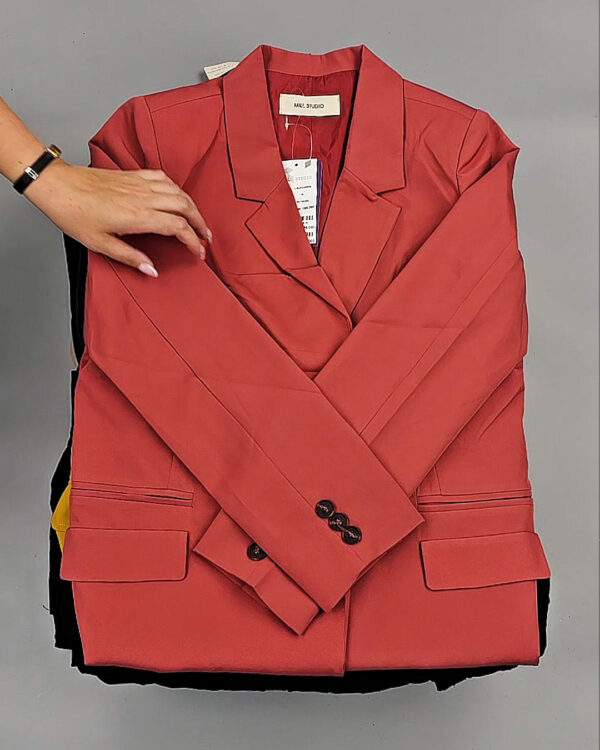 Фотография  342 - Жакеты Корея 085#10 кг оптом в Магадане и Магаданской области