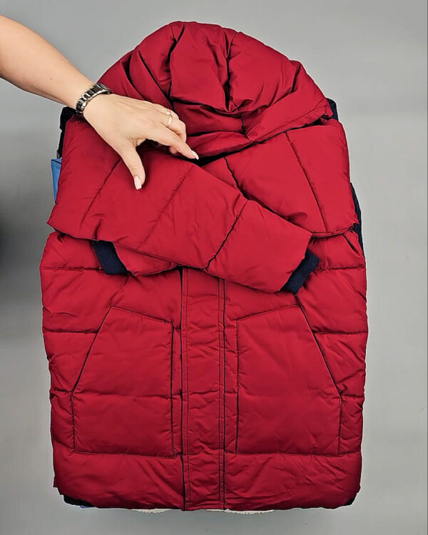 Фотография  621 - Верхняя одежда СТОК дети 065#10 кг, ЛОТ СТ-9342 оптом в Магадане и Магаданской области