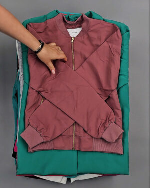 Фотография  433 - Толстовки+Верхняя одежда Bestseller Summer 045 B#7,2 кг, ЛОТ СТ-9323 оптом в Магадане и Магаданской области