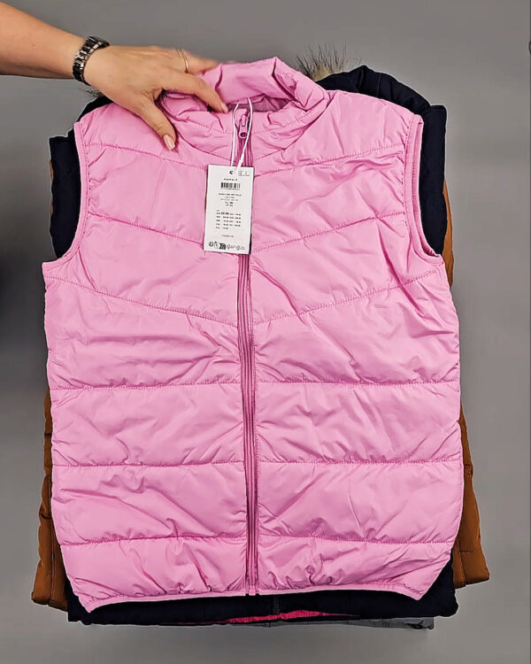 Фотография  622 - Верхняя одежда СТОК дети 065#10 кг, ЛОТ СТ-9341 оптом в Магадане и Магаданской области