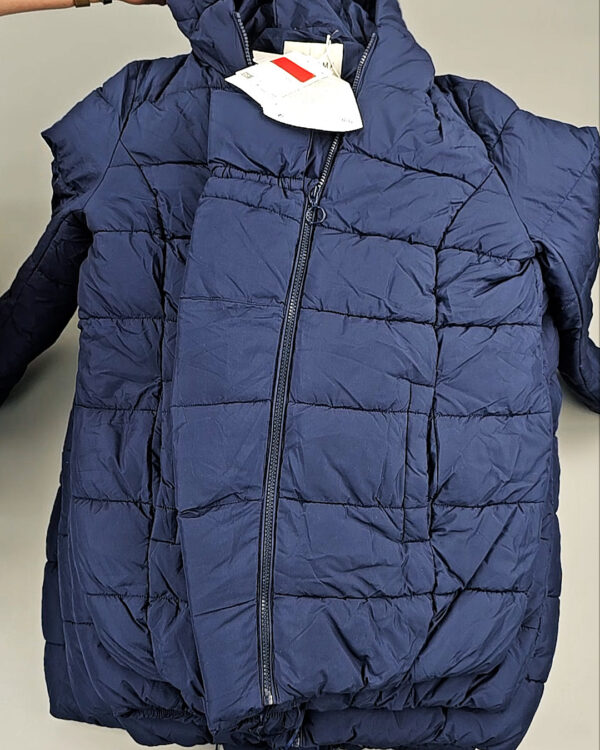 Фотография  380 - Верхняя одежда для беременных C&A 025#9,65 кг, ЛОТ СТ-9326 оптом в Магадане и Магаданской области