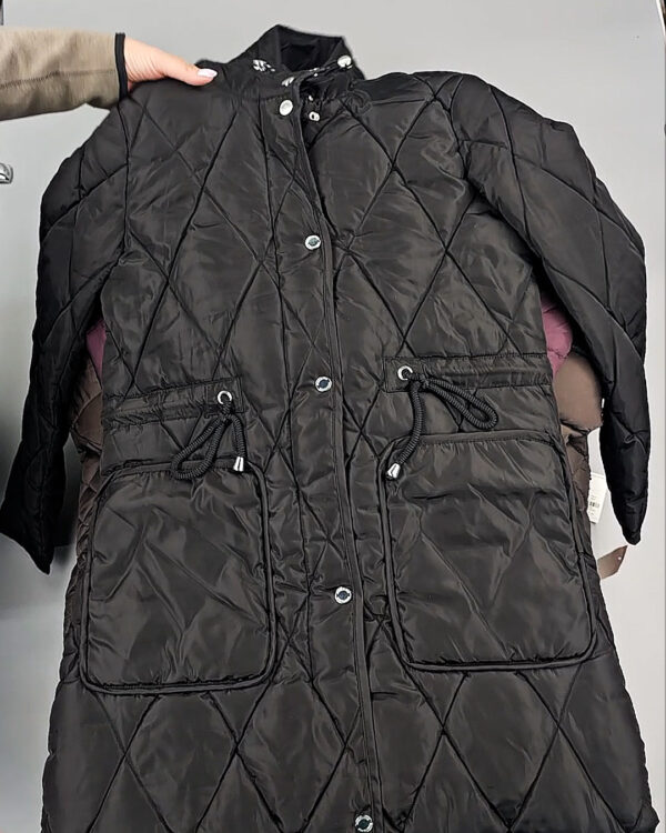 Фотография  486 - Верхняя одежда женская CAN 104#15 кг оптом в Магадане и Магаданской области