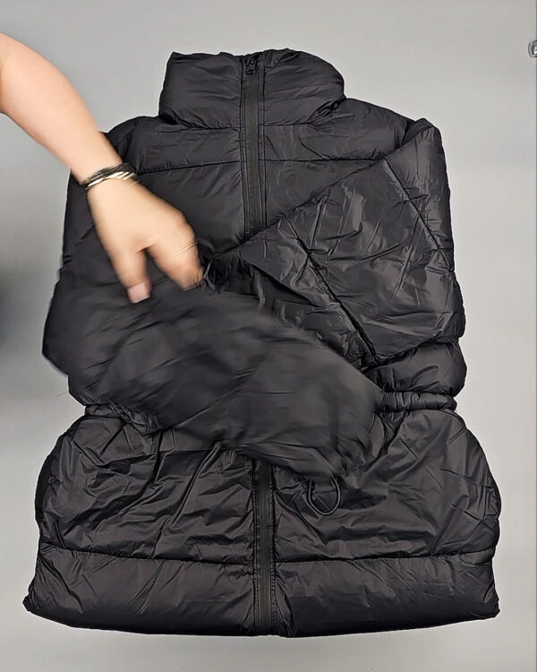 Фотография  749 - Верхняя одежда СТОК дети 065#10 кг, ЛОТ СТ-9343 оптом в Магадане и Магаданской области