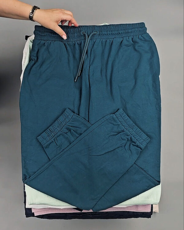 Фотография  382 - TCM Winter 104#15 кг, ЛОТ №9141 оптом в Магадане и Магаданской области