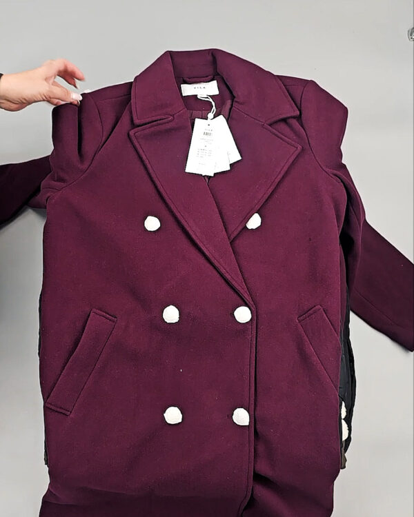 Фотография  426 - Верхняя одежда VILA 104#10 кг, ЛОТ СТ-9322 оптом в Магадане и Магаданской области