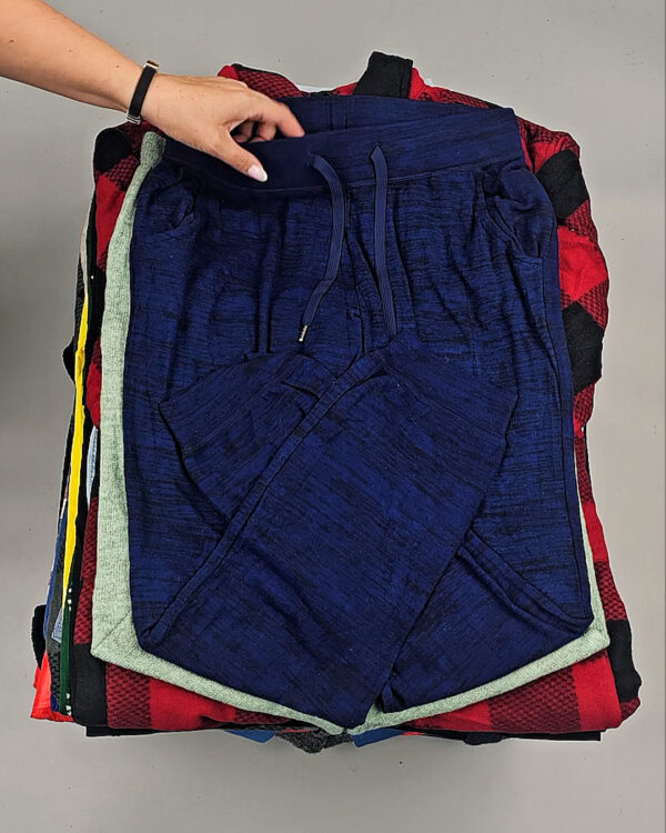 Фотография  756 - LIDL Winter mix 124#15 кг, ЛОТ №9147 оптом в Магадане и Магаданской области