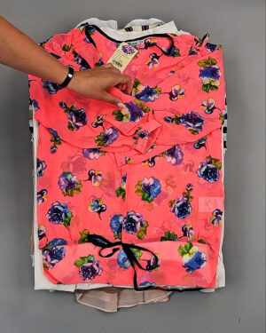 Фотография  208 - Блузки Корея 085#5 кг оптом в Магадане и Магаданской области