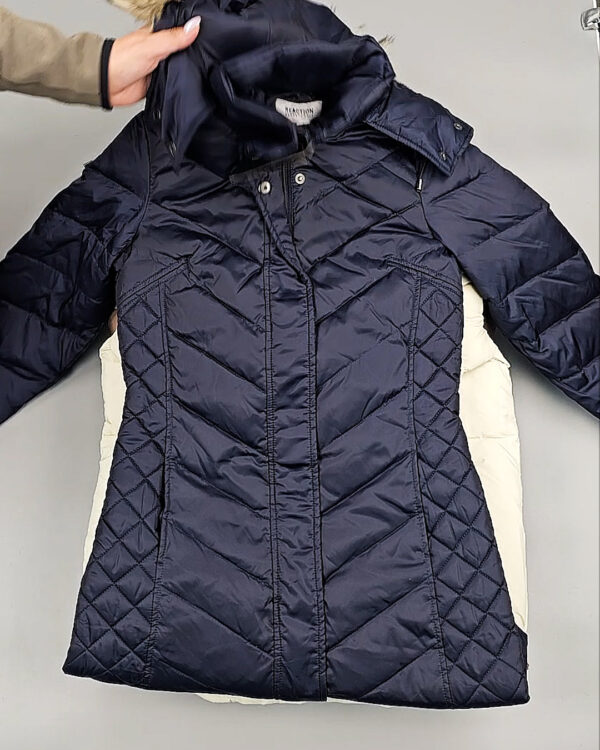 Фотография  939 - Верхняя одежда женская CAN 104#15 кг, ЛОТ СТ-9353 оптом в Магадане и Магаданской области