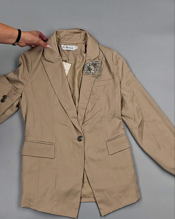 Фотография  696 - Жакеты Корея 085#10 кг оптом в Магадане и Магаданской области