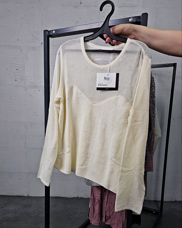 Фотография  106 - Karen by Simonsen mix 075#23 шт, ЛОТ №9098 оптом в Магадане и Магаданской области