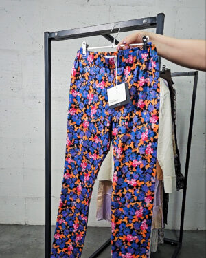 Фотография  397 - Karen by Simonsen mix 075#21 шт, ЛОТ №9095 оптом в Магадане и Магаданской области