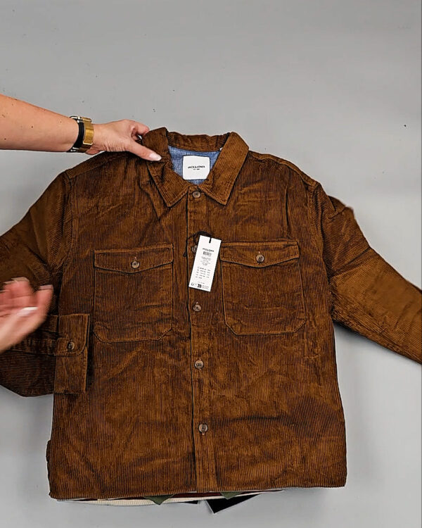 Фотография  216 - JACK JONES Men Winter mix 075#20 кг, ЛОТ № СТ-9267 оптом в Магадане и Магаданской области