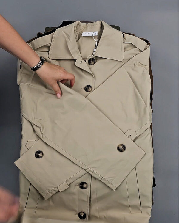 Фотография  544 - Ветровки Bestseller 045#10 кг, ЛОТ СТ-9409 оптом в Магадане и Магаданской области