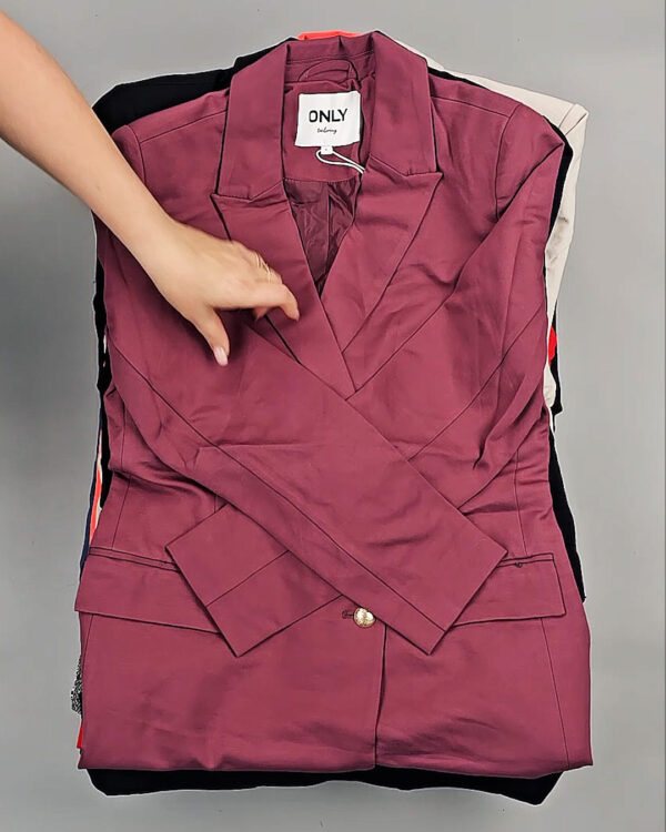 Фотография  368 - Жакеты DK+Bestseller 085#11 кг, ЛОТ СТ-9479 оптом в Магадане и Магаданской области