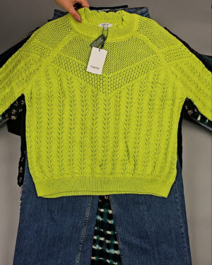 Фотография  924 - B.YOUNG Winter mix 104#15 кг, ЛОТ СТ-9596 оптом в Магадане и Магаданской области