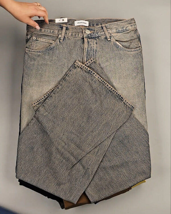 Фотография  380 - Джинсы BLEND HE + 075#10 кг, ЛОТ СТ-9493 оптом в Магадане и Магаданской области