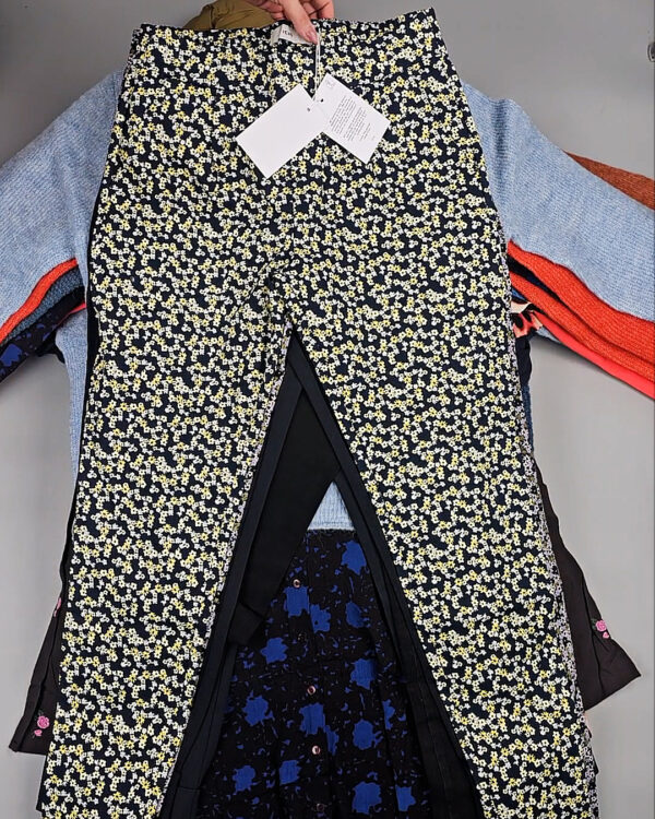 Фотография  248 - ICHI Winter mix 104#15 кг, ЛОТ СТ-9594 оптом в Магадане и Магаданской области