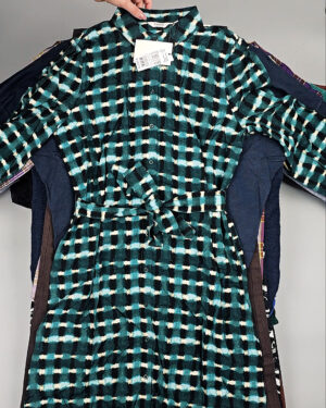 Фотография  996 - B.YOUNG Winter mix 104#15 кг, ЛОТ СТ-9596 оптом в Магадане и Магаданской области