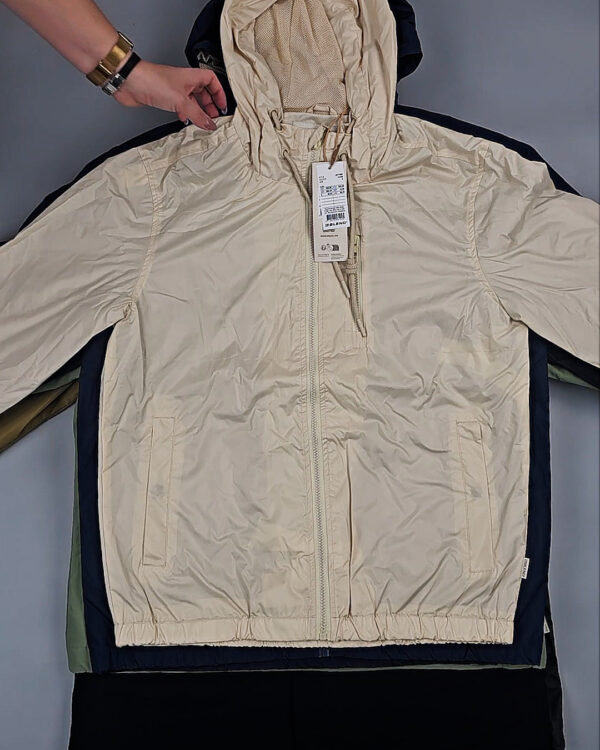 Фотография  197 - Ветровки BLEND HE + 075#10,3 кг, ЛОТ СТ-9570 оптом в Магадане и Магаданской области