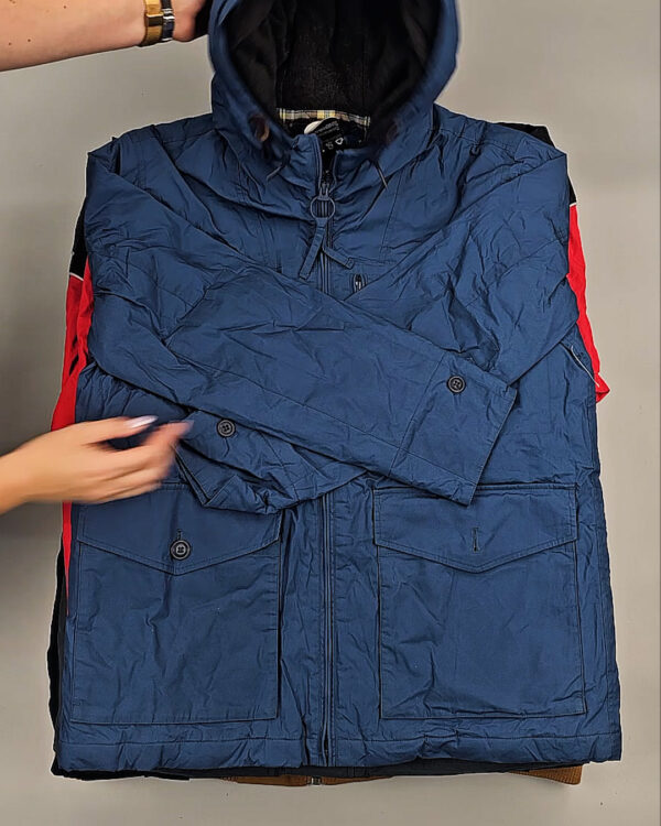 Фотография  472 - Верхняя одежда мужская CAN 104#15 кг, ЛОТ СТ-9440 оптом в Магадане и Магаданской области