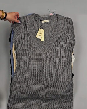 Фотография  493 - Джемпера Корея 085#7 кг, ЛОТ СТ-9415 оптом в Магадане и Магаданской области