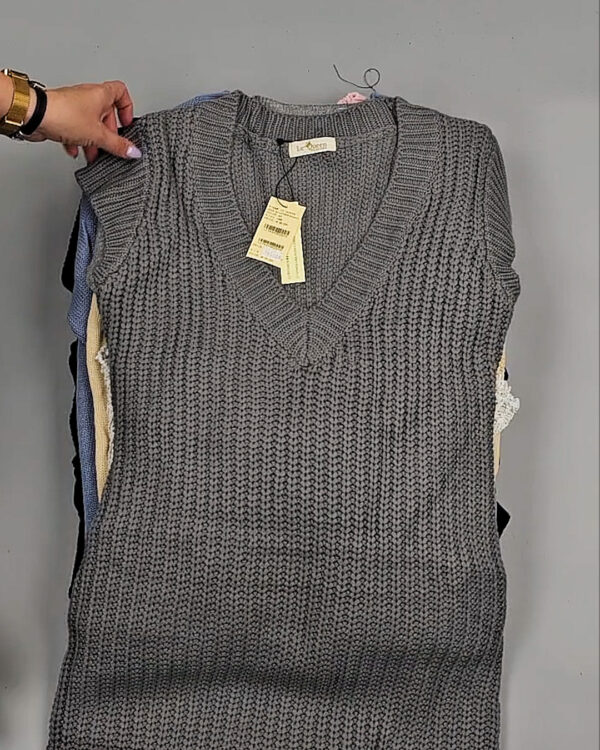 Фотография  287 - Джемпера Корея 085#7 кг, ЛОТ СТ-9415 оптом в Магадане и Магаданской области