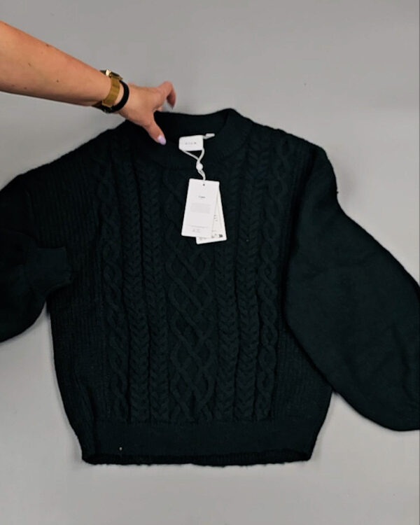 Фотография  217 - Джемпера Bestseller 104#7 кг, ЛОТ СТ-9423 оптом в Магадане и Магаданской области