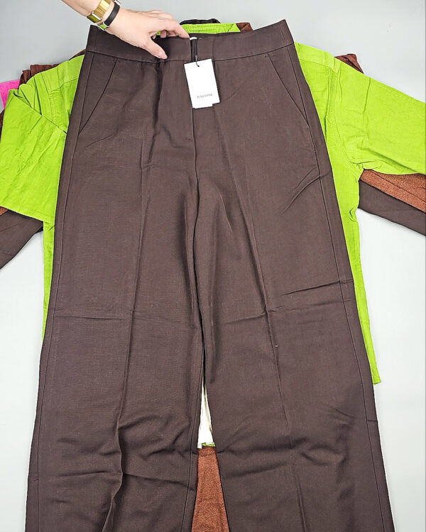 Фотография  930 - B.YOUNG Winter mix 104#15 кг, ЛОТ СТ-9597 оптом в Магадане и Магаданской области