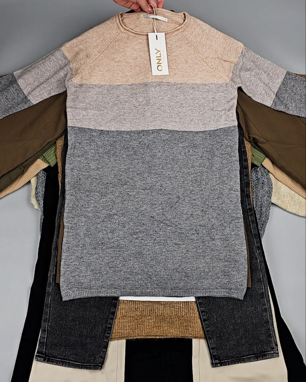 Фотография  766 - Bestseller Winter mix 104#15 кг, ЛОТ № СТ-9525 оптом в Магадане и Магаданской области