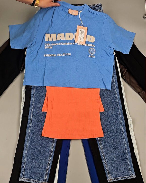 Фотография  563 - JACK JONES Women mix 075 #15 кг, ЛОТ СТ-9531 оптом в Магадане и Магаданской области