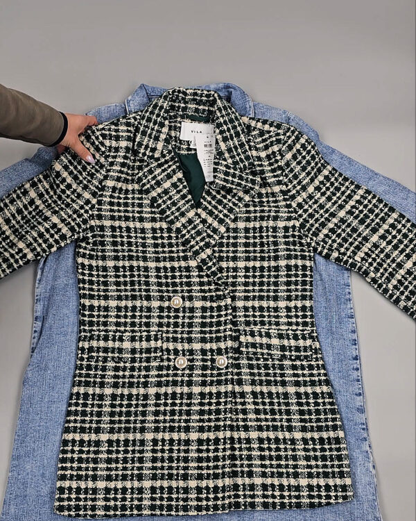 Фотография  484 - ДАНИЯ (СЫРЬЕ) 095#50 кг, ЛОТ № СТ-9518 оптом в Магадане и Магаданской области