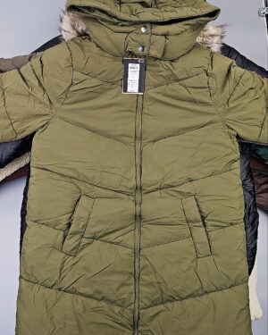 Купить Куртки BESTSELLER зима 045#10 кг, ЛОТ СТ-9827 оптом в Магадане и Магаданской области