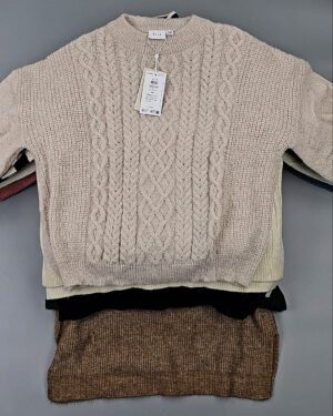 Купить Джемпера VILA W 104#7 кг, ЛОТ СТ-9994 оптом в Магадане и Магаданской области