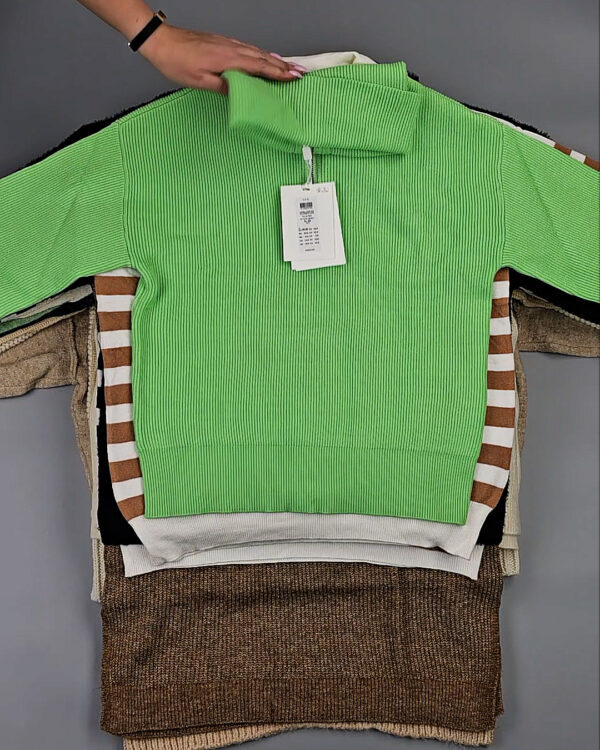 Фотография  225 - Джемпера Bestseller 104#7 кг оптом в Магадане и Магаданской области