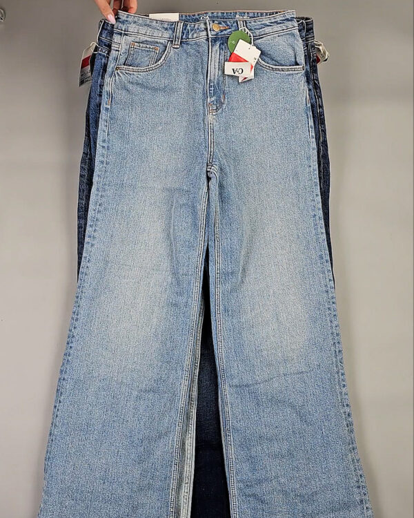 Фотография  635 - Джинсы C&A ж/м#10 кг, ЛОТ СТ-9868 оптом в Магадане и Магаданской области