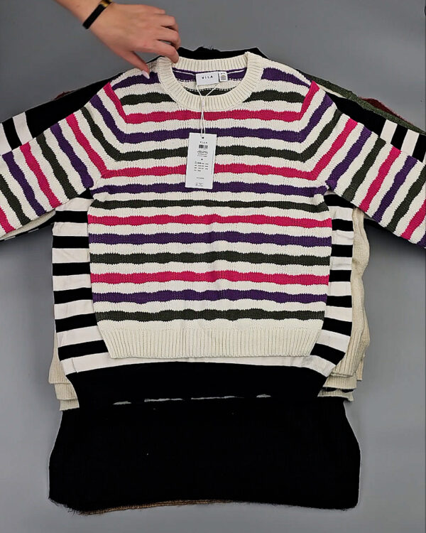 Фотография  646 - Джемпера VILA W 104#7 кг, ЛОТ СТ-9991 оптом в Магадане и Магаданской области