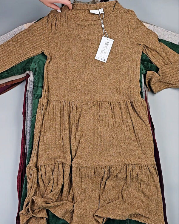 Фотография  845 - Платья Bestseller+DK Winter 035#7 кг, ЛОТ СТ-9997 оптом в Магадане и Магаданской области