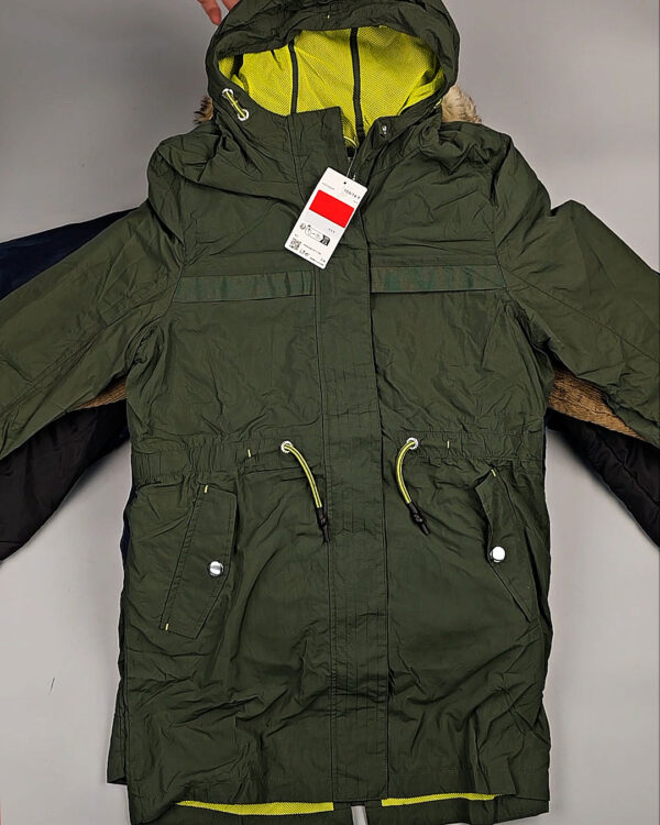 Фотография  643 - Ветровки СТОК дети 065#5 кг, ЛОТ СТ-9726 оптом в Магадане и Магаданской области